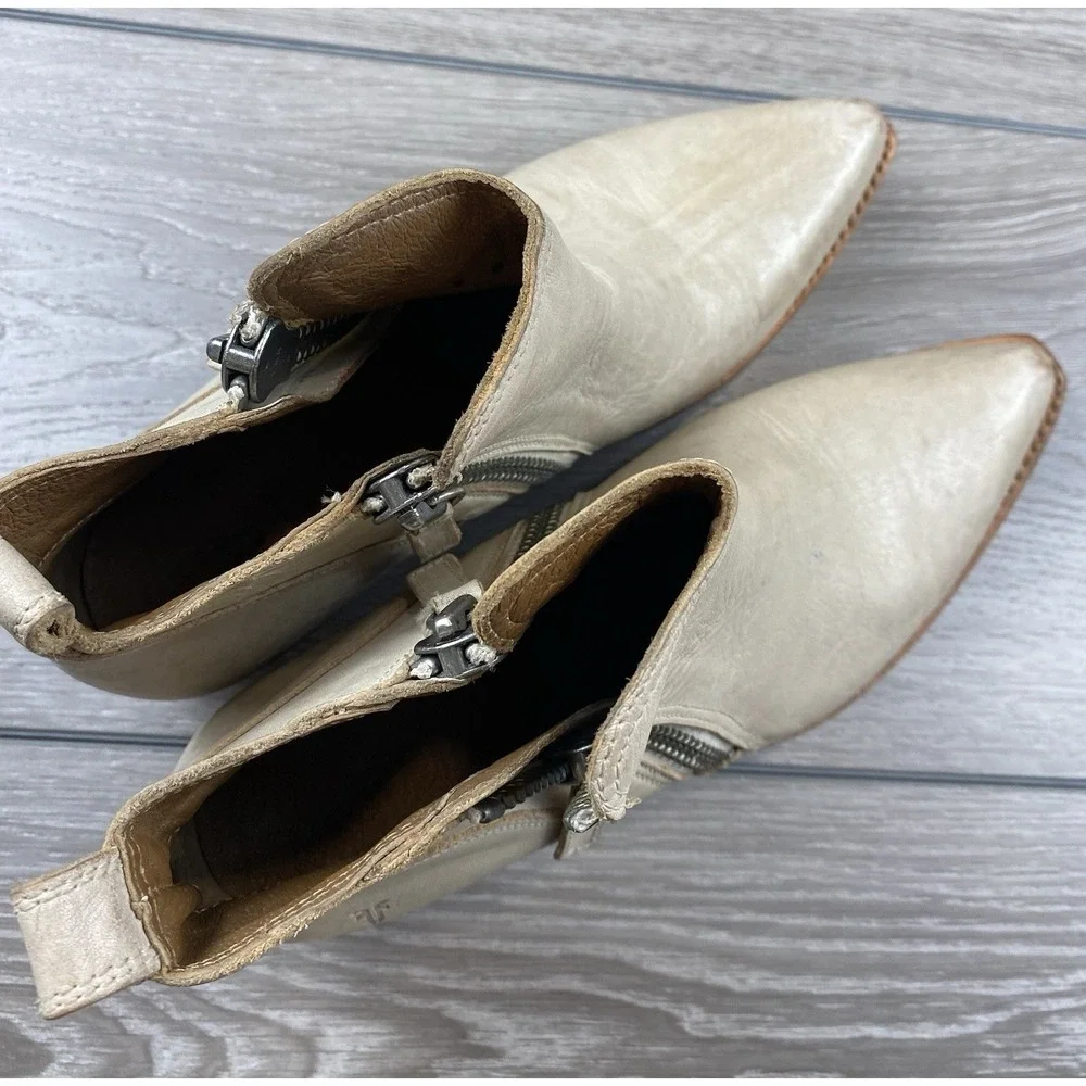 Frye Women's Sacha Moto Schootie‎ Zip Up Ankle Boots Light Beige Size 9 B